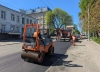 Без ям: на Дубенській у Рівному вкладають новий асфальт (ФОТО)