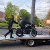 Мотоцикліст «під кайфом» упав на перехресті в Рівному, тікаючи від патрульних 