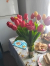 Парубок вкрав букет зі стели на честь полеглих воїнів та подарував коханій