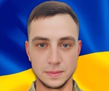 Костопіль прощатиметься з сержантом, який захоплював танки росіян
