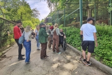 Це теж лікує: захисники, які проходять реабілітацію, побували у Рівненському зоопарку 