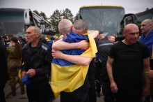 З російського полону сьогодні повернули ще 303 захисника (ФОТО)